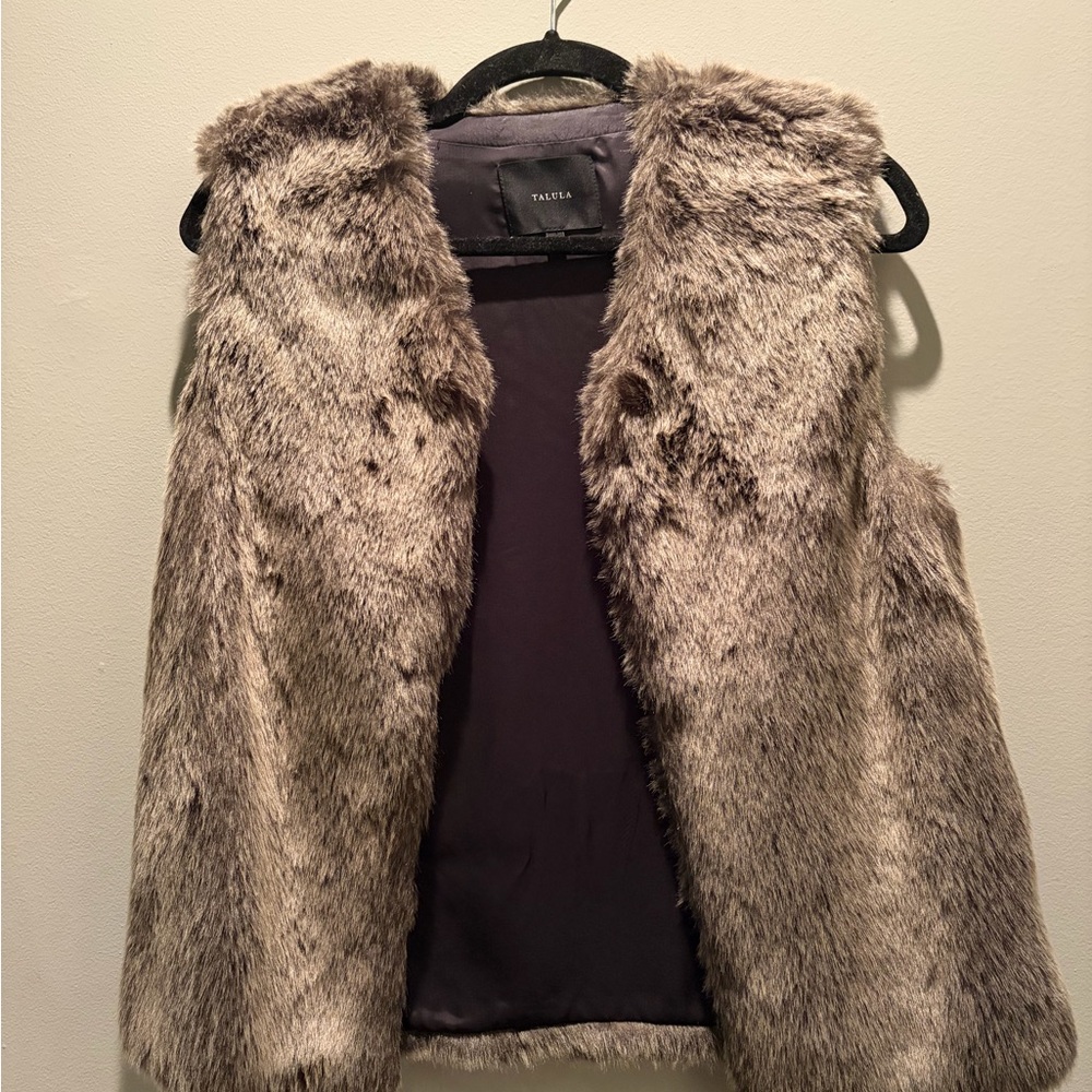 Talula Teddy Jacket in Brown